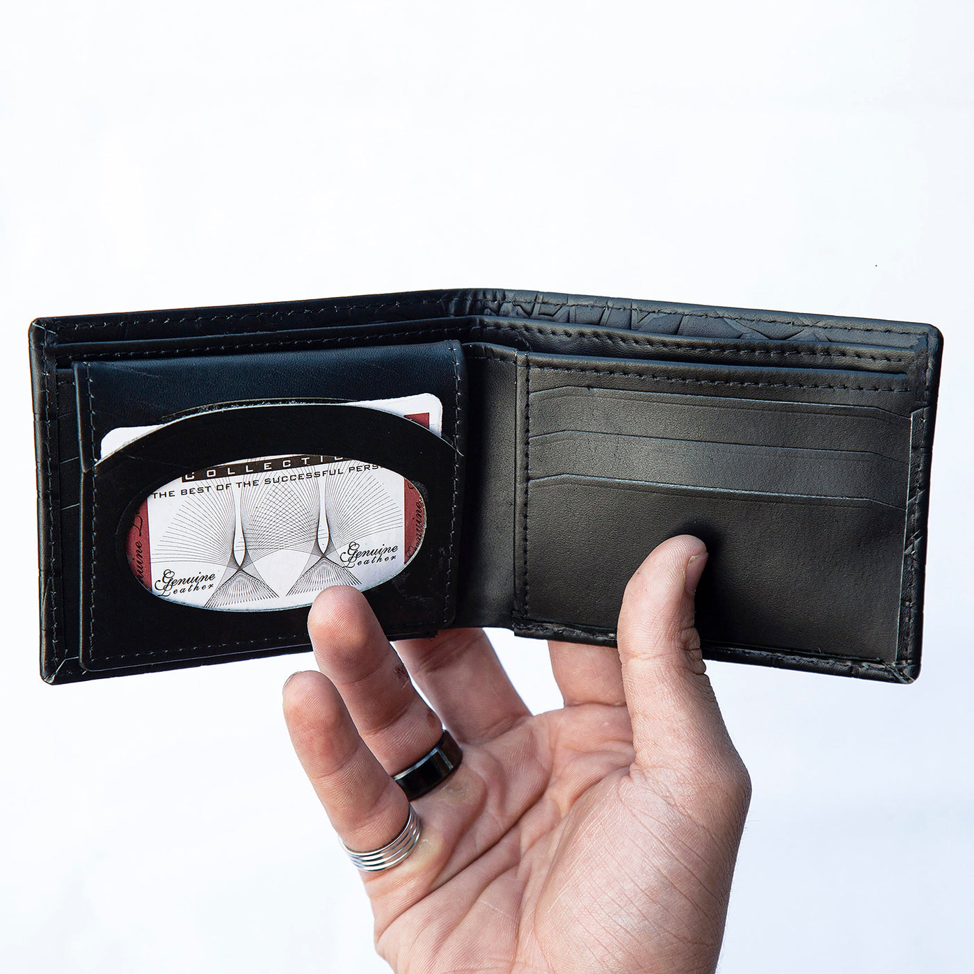 Geniune - Leather Wallet in Crocodile Pattern With - Soft Velvet Interior